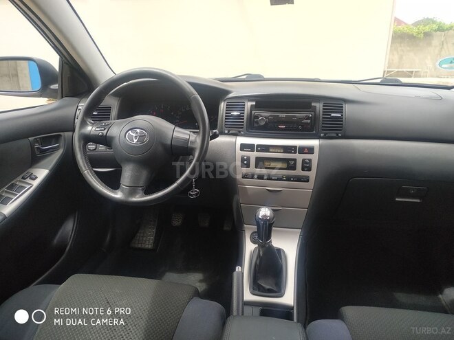 Toyota Corolla 2005, 271,000 km - 1.4 l - Bakı