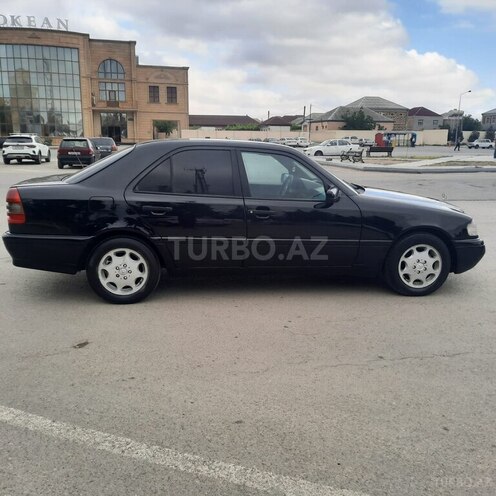 Mercedes C 200 1995, 300,000 km - 2.0 l - Sumqayıt
