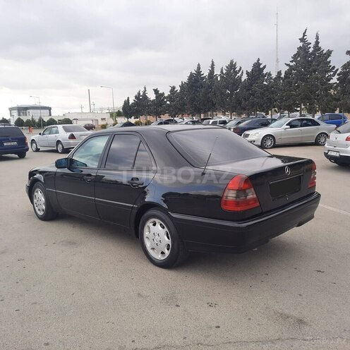 Mercedes C 200 1995, 300,000 km - 2.0 l - Sumqayıt