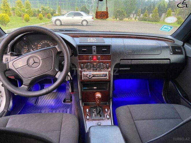 Mercedes C 200 1997, 350,000 km - 2.0 l - Lənkəran