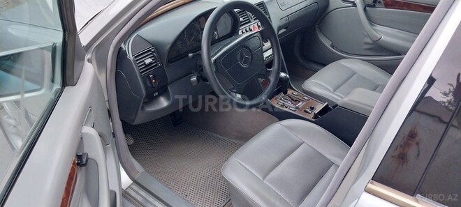 Mercedes C 230 1999, 184,000 km - 2.3 л - Bakı