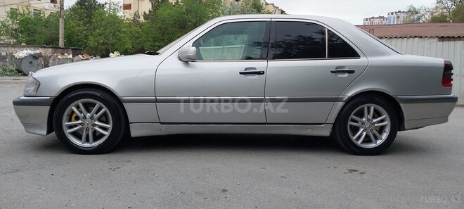 Mercedes C 230 1999, 184,000 km - 2.3 л - Bakı