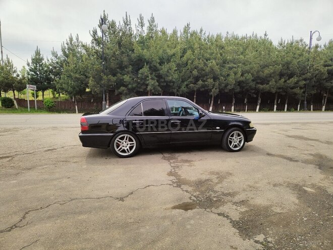 Mercedes C 180 1997, 410,000 km - 1.8 л - Qazax