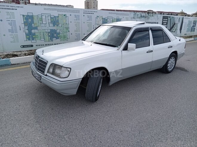 Mercedes E 220 1995, 500,000 km - 2.2 l - Sumqayıt
