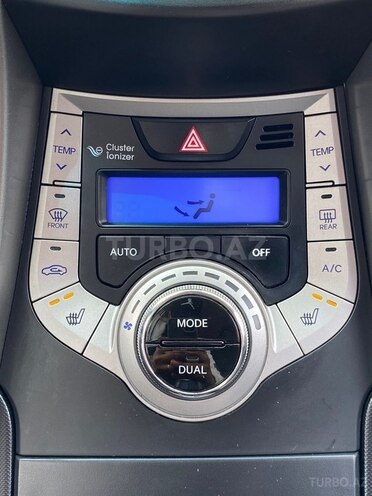 Hyundai Elantra 2011, 150,000 km - 1.6 л - Bakı