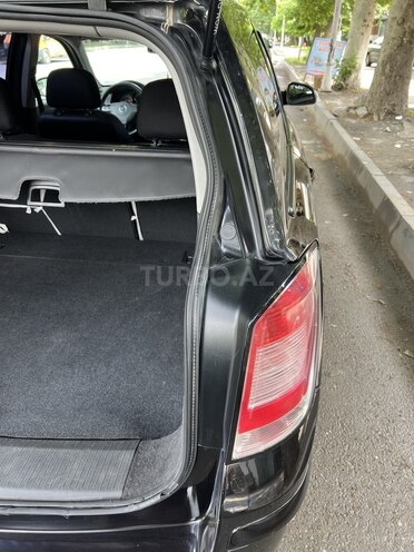 Opel Astra 2009, 226,400 km - 1.4 л - Mingəçevir