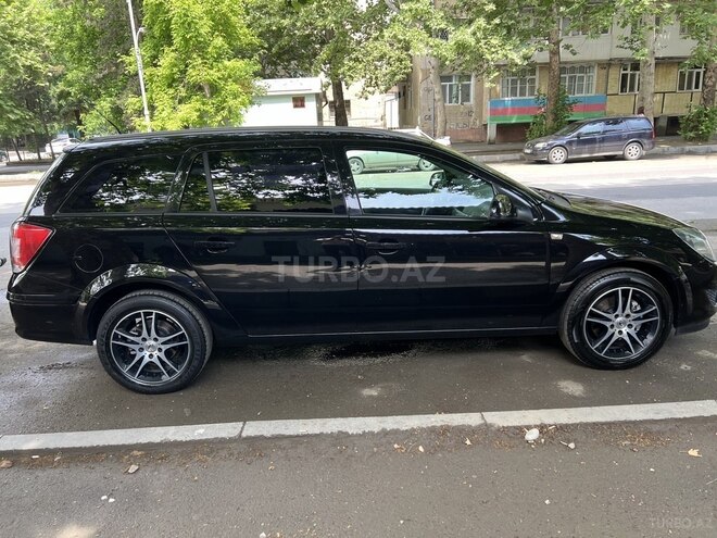 Opel Astra 2009, 226,400 km - 1.4 л - Mingəçevir