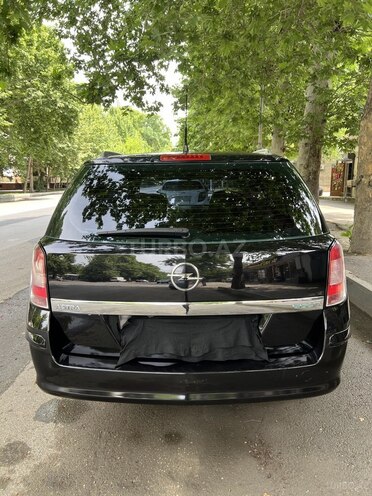 Opel Astra 2009, 226,400 km - 1.4 л - Mingəçevir