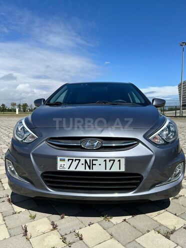 Hyundai Accent 2017, 82,501 km - 1.6 л - Bakı