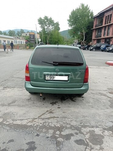 Opel Astra 1999, 380,000 km - 1.6 l - Şəki