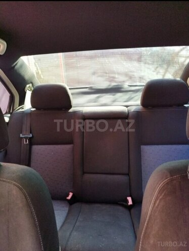 Volkswagen Bora 2003, 333,200 km - 1.6 l - Bakı
