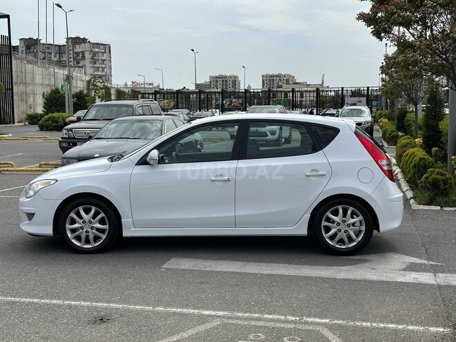 Hyundai i30 2011, 182,743 km - 1.6 l - Bakı