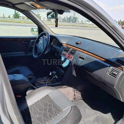 Mercedes E 220 d 1999, 417,852 km - 2.2 л - Kürdəmir