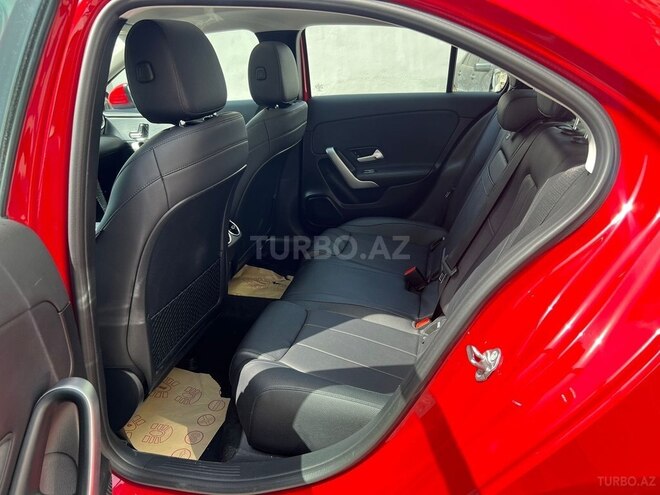 Mercedes A 200 2019, 64,000 km - 1.6 l - Bakı