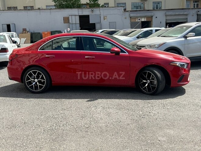 Mercedes A 200 2019, 64,000 km - 1.6 l - Bakı