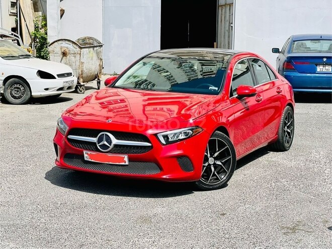 Mercedes A 200 2019, 64,000 km - 1.6 l - Bakı