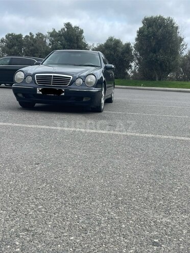 Mercedes E 280 1999, 293,000 km - 2.8 l - Bakı