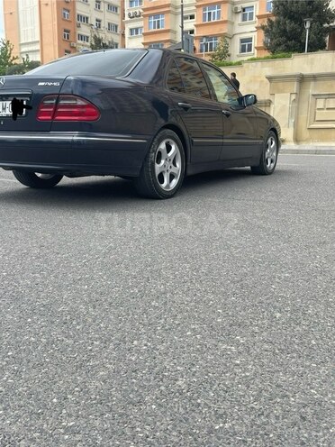 Mercedes E 280 1999, 293,000 km - 2.8 l - Bakı