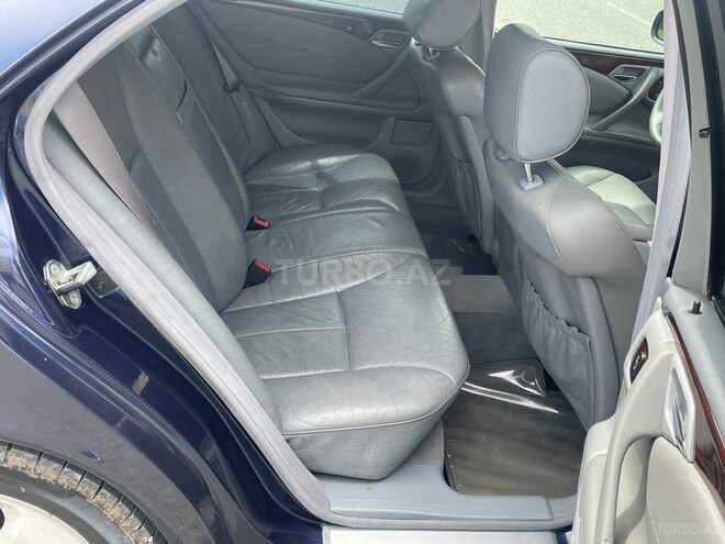 Mercedes E 280 1999, 293,000 km - 2.8 l - Bakı