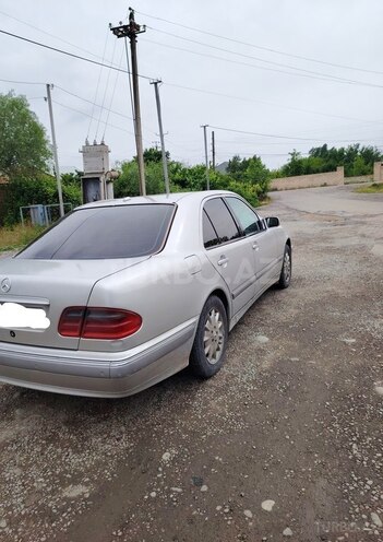 Mercedes E 270 2000, 500,000 km - 2.7 l - Bərdə