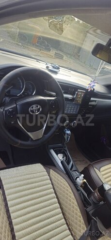 Toyota Corolla 2014, 240,000 km - 1.6 л - Bakı