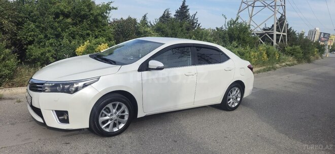 Toyota Corolla 2014, 240,000 km - 1.6 л - Bakı