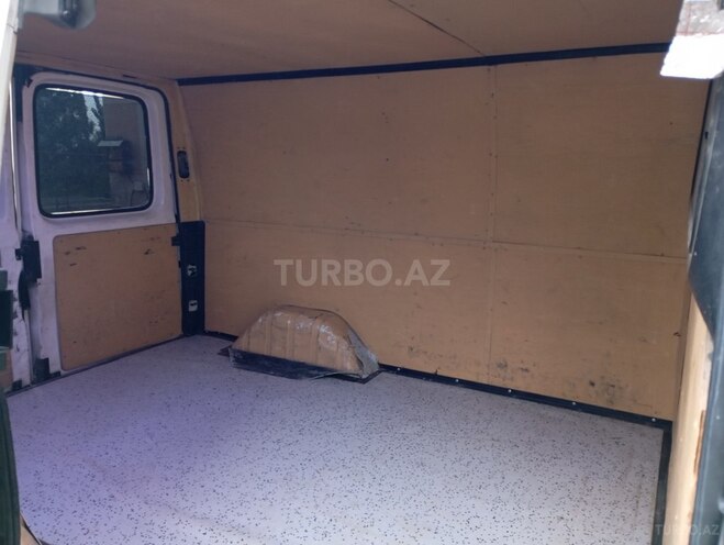 Ford Transit 1999, 441,480 km - 2.5 l - Salyan