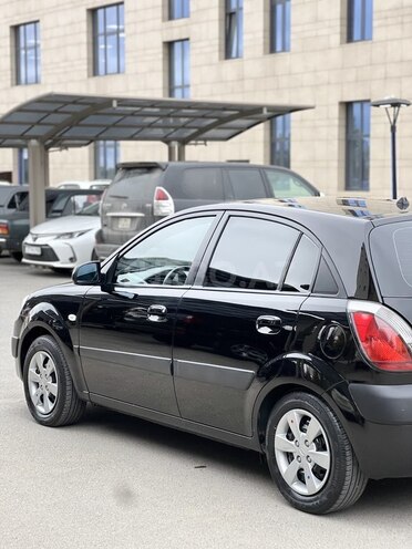 Kia Rio 2007, 201,560 km - 1.4 l - Quba