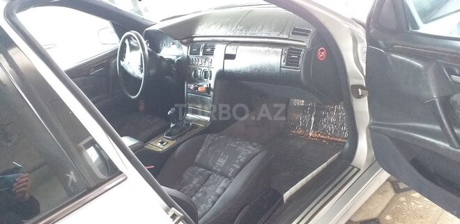 Mercedes E 200 1996, 930,000 km - 2.0 л - Masallı
