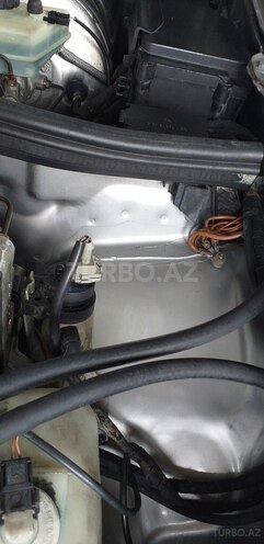 Mercedes E 200 1996, 930,000 km - 2.0 л - Masallı