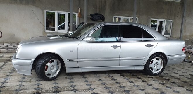 Mercedes E 200 1996, 930,000 km - 2.0 л - Masallı