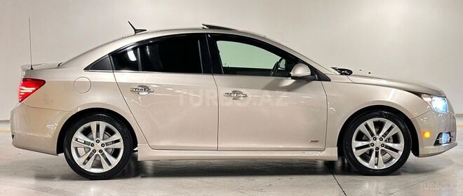 Chevrolet Cruze 2013, 235,000 km - 1.4 л - Gəncə