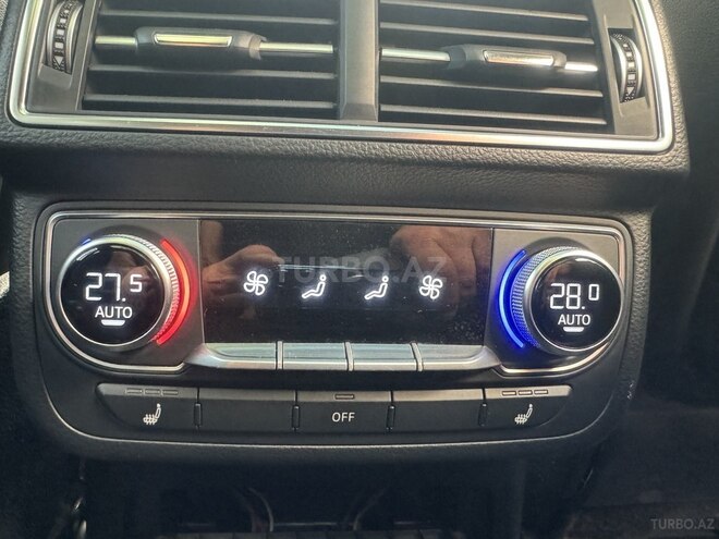 Audi Q7 2015, 170,000 km - 3.0 l - Bakı