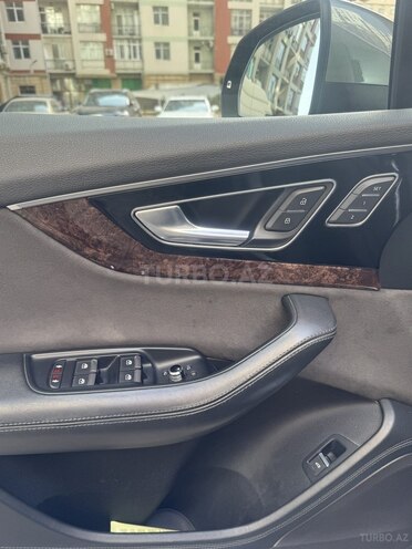 Audi Q7 2015, 170,000 km - 3.0 l - Bakı