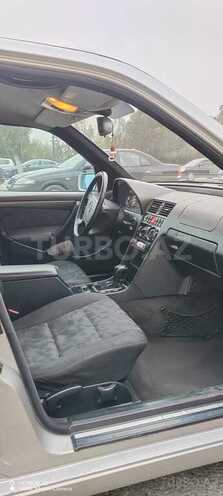 Mercedes C 220 1999, 300,000 km - 2.2 л - Bakı