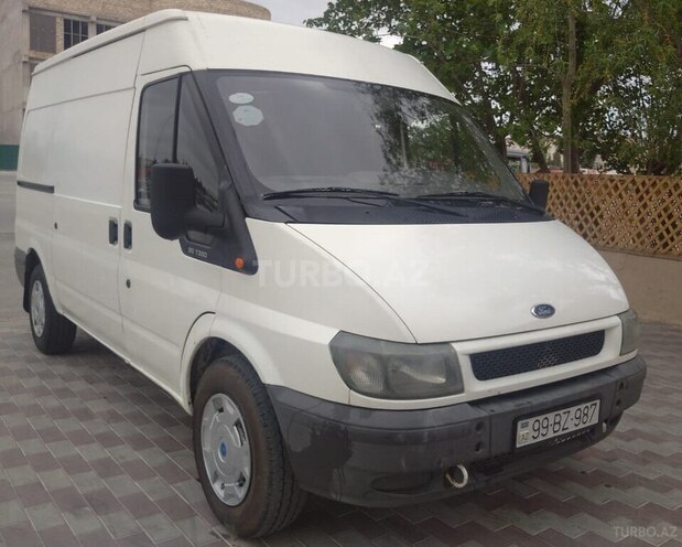 Ford Transit 2001, 391,000 km - 2.4 l - Quba