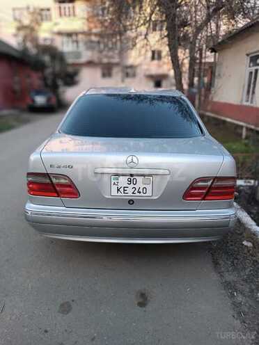 Mercedes E 240 1999, 236,801 km - 2.4 l - Astara