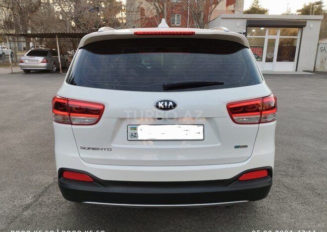 Kia Sorento 2016, 181,124 km - 2.0 l - Bakı