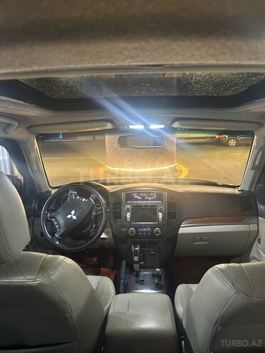 Mitsubishi Pajero 2007, 350,000 km - 3.8 l - Gəncə