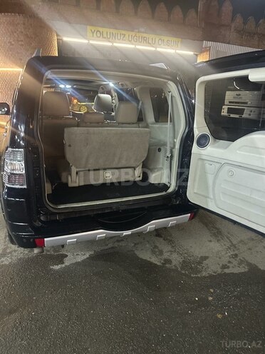 Mitsubishi Pajero 2007, 350,000 km - 3.8 l - Gəncə