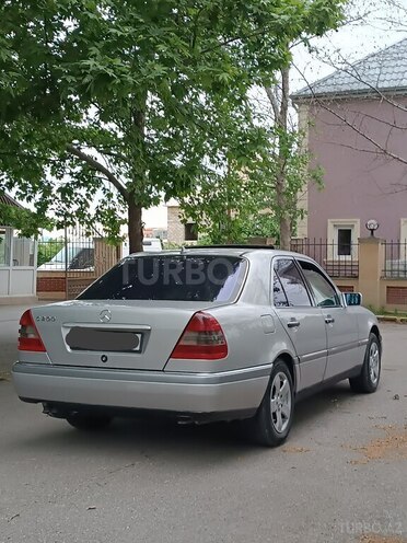 Mercedes C 200 1994, 460,000 km - 2.0 l - Xaçmaz