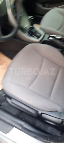 Hyundai Elantra 2015, 110,000 km - 1.8 l - Bakı