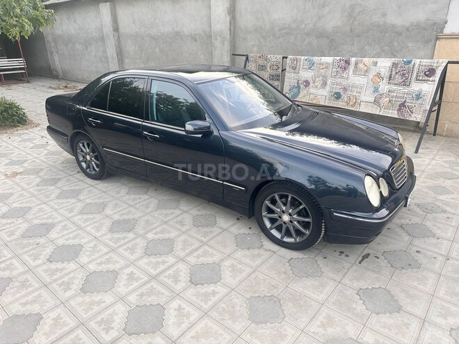 Mercedes E 270 2001, 510,000 km - 2.7 l - Salyan