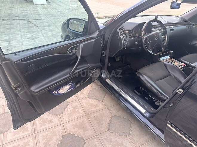 Mercedes E 270 2001, 510,000 km - 2.7 l - Salyan