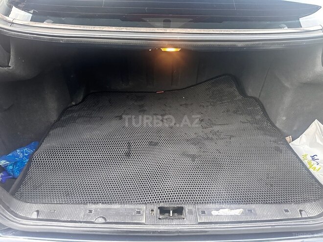 Mercedes E 270 2001, 510,000 km - 2.7 l - Salyan
