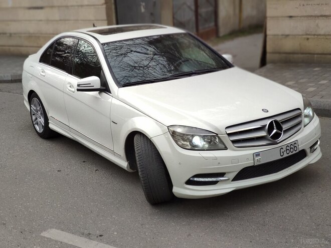 Mercedes C 250 2008, 395,000 km - 2.5 l - Bakı