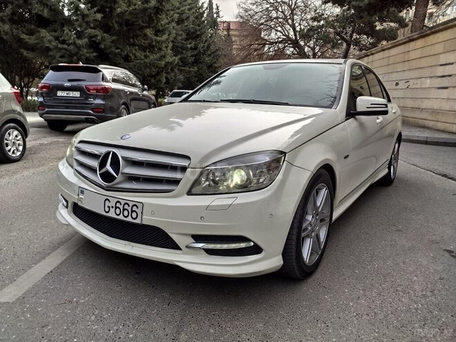 Mercedes C 250 2008, 395,000 km - 2.5 l - Bakı