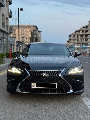 Lexus ES 300h 2022, 25,000 km - 2.5 л - Bakı