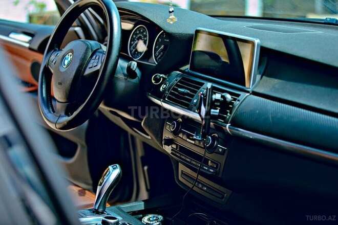 BMW X5 2011, 193,000 km - 3.0 л - Bakı