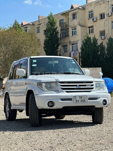 Mitsubishi Pajero 2000, 250,221 km - 2.0 l - Bakı